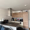 Photo 8: Kitchen