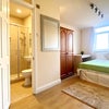 Photo 4: Ensuite R1 Stebondale St E14 - 24th Dec Available 