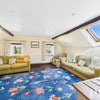 Photo 6: lounge 1