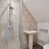 Photo 5: En-suite