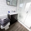 Photo 7: Room 3 with En-Suite