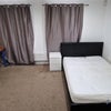 Photo 3: Double room with ensuite
