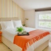 Photo 7: Room 5 - Available 01/09