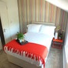 Photo 10: Room 5 - Available 01/09