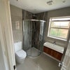 Photo 4: Bathroom