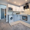 Photo 4: Kitchen