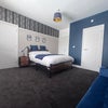 Photo 4: ROOM 1 - LET