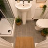 Photo 3: Room 1 En-Suite