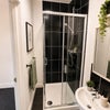 Photo 5: Room 1 En-Suite
