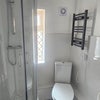 Photo 6: 2nd Bathroom