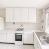 Photo 5: Kitchen