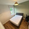 Photo 5: Bedroom 3
