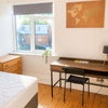 Stunning Large Double Bed room | Central Location - View 3