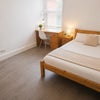 Photo 11: room 4