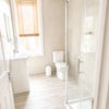 Photo 5: bathroom upstairs