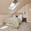 Photo 11: Bed 5
