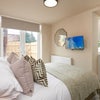 Photo 4: Bed 2