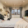 Photo 8: Double bedroom