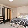 Photo 5: Bed 3