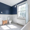 Photo 5: En-suite 