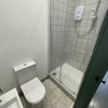 Photo 3: Bedroom 1 en suite