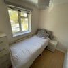 Photo 2: Room - E