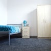 Photo 4: Room 2