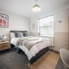 Photo 17: Room 4 En Suite
