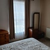 Photo 5: bedroom