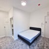 Photo 2: Studio C En Suite