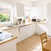 Photo 2: kitchen