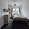 Photo 2: Room 3 - £625pcm