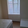 Photo 5: Room 5 - single room 