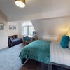 Photo 16: Room 8 