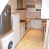 Photo 3: kitchen