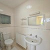 Photo 7: En-suite shower