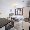 Photo 18: Room 5 En Suite