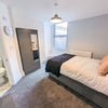Photo 16: Room 2 En Suite