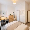 Photo 3: Room 2 En Suite