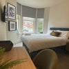 Photo 4: Room 1