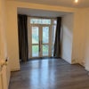 Photo 8: Sitting room