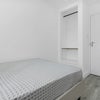 Photo 3: Room 5
