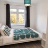 Photo 12: ROOM 2