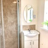 Photo 16: Room 4: Ensuite bathroom with lots of natural light