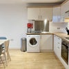 Photo 6: kitchen