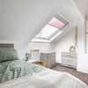 Photo 5: 2nd Flloor, Attic £520 inc all bills. 