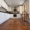 Photo 6: Kitchen