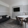 Photo 2: Lounge