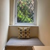 Photo 8: Seating area 