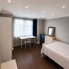 Photo 3: Room 1